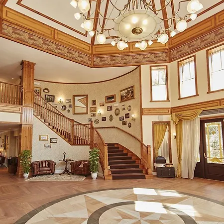 Hotel Portaventura Gold River: Theme Park Access Included