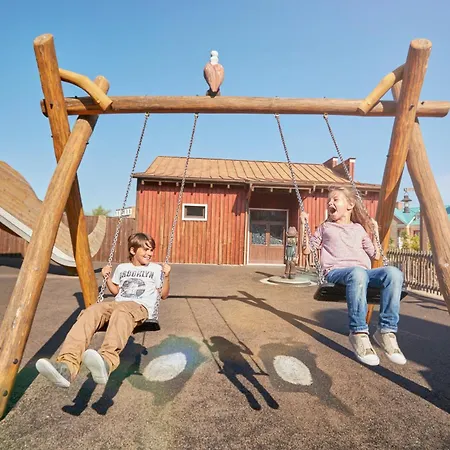 Hotel Portaventura Gold River - Includes Unlimited Access To Portaventura Park & 1 Access To Ferrari Land