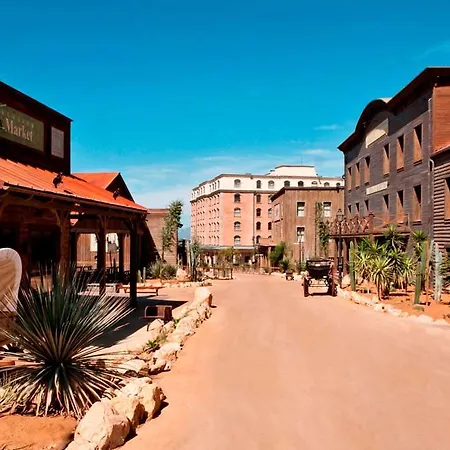 Portaventura Gold River - Includes Unlimited Access To Portaventura Park & 1 Access To Ferrari Land Σαλού