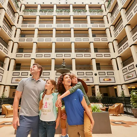 Hotel Portaventura Gold River - Includes Unlimited Access To Portaventura Park & 1 Access To Ferrari Land Salou