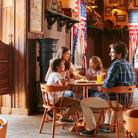 Portaventura Gold River - Includes Unlimited Access To Portaventura Park & 1 Access To Ferrari Land Hotel Salou