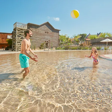 Portaventura Gold River - Includes Unlimited Access To Portaventura Park & 1 Access To Ferrari Land