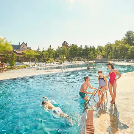 Hotel Portaventura Gold River - Includes Unlimited Access To Portaventura Park & 1 Access To Ferrari Land Salou