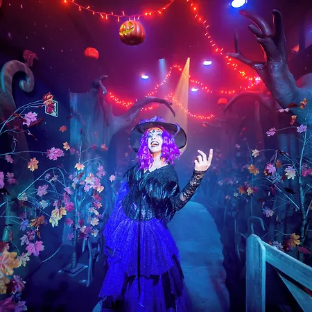 Portaventura Gold River - Includes Unlimited Access To Portaventura Park & 1 Access To Ferrari Land Hotel Salou